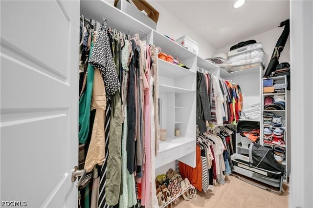 384 Neighborly RD, Labelle, FL 33935