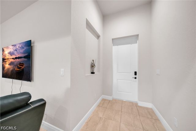 384 Neighborly RD, Labelle, FL 33935