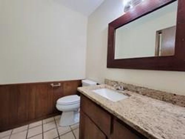 159 Barrett Place, Edmond, OK 73003