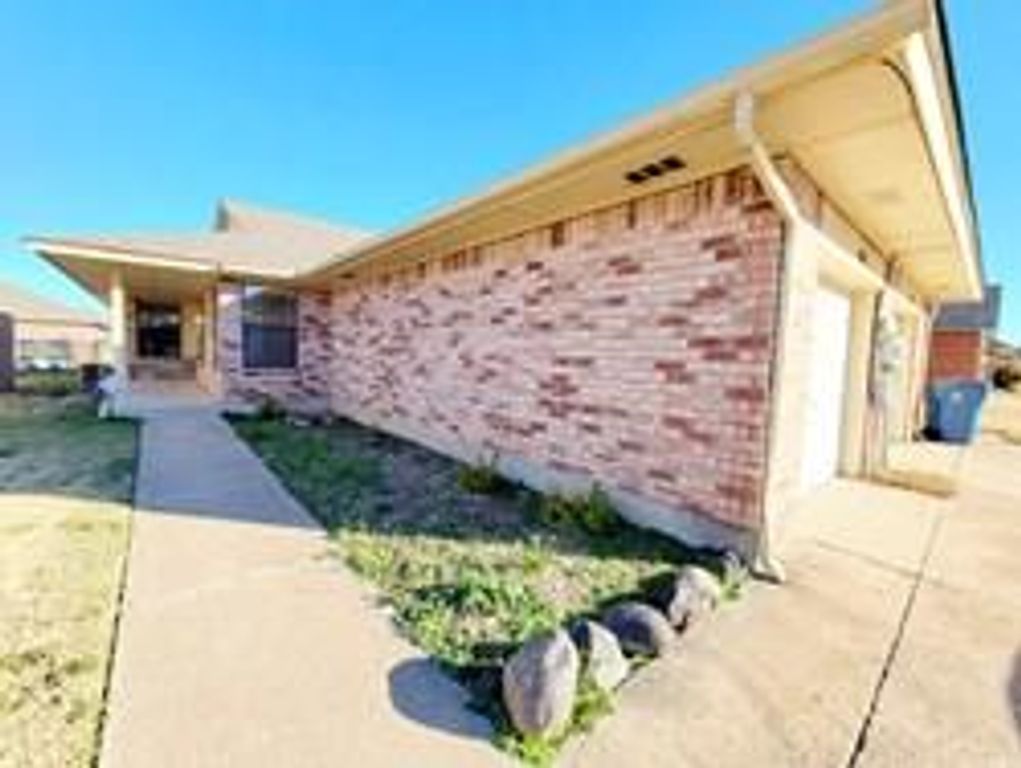 159 Barrett Place, Edmond, OK 73003