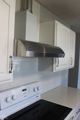 5064 Gunston Lane, Plainfield, IN 46168