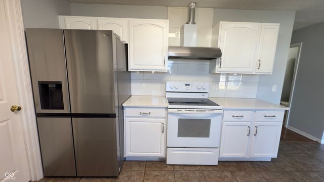 5064 Gunston Lane, Plainfield, IN 46168