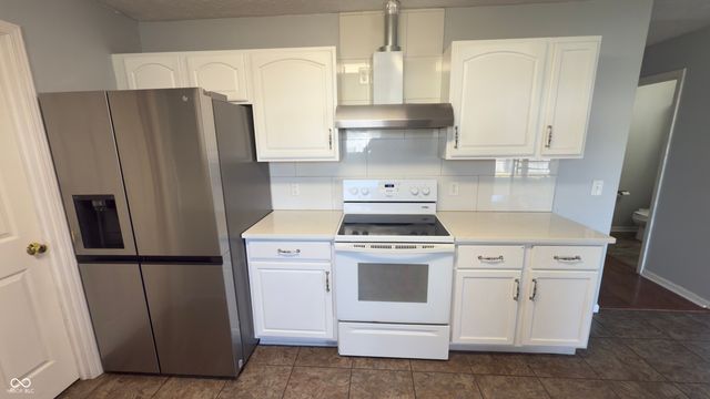 5064 Gunston Lane, Plainfield, IN 46168