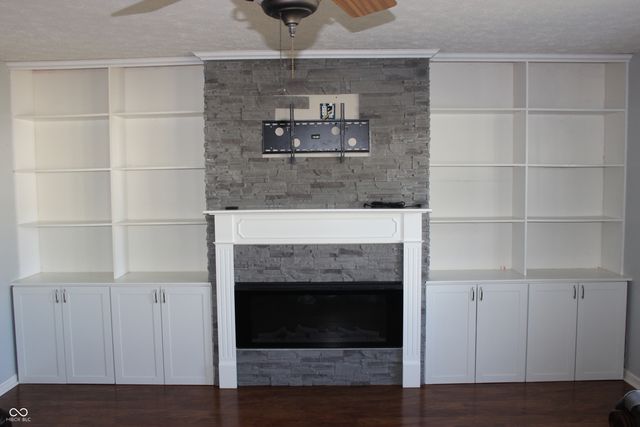 5064 Gunston Lane, Plainfield, IN 46168