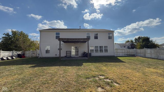 5064 Gunston Lane, Plainfield, IN 46168