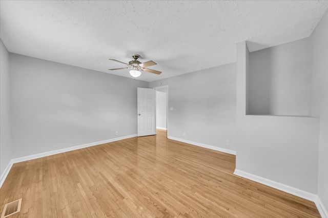 611 Henley St, Manchester, TN 37355