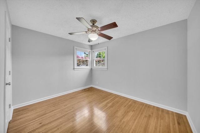 611 Henley St, Manchester, TN 37355