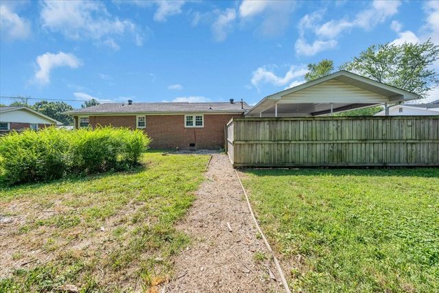 611 Henley St, Manchester, TN 37355