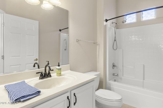 15869 W CLEAR CANYON Drive, Surprise, AZ 85374