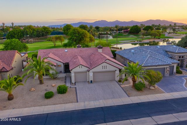 15869 W CLEAR CANYON Drive, Surprise, AZ 85374