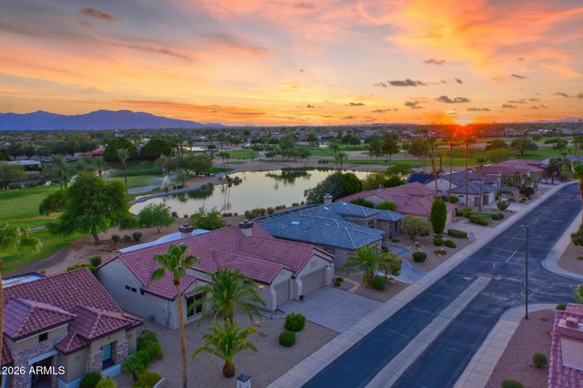15869 W CLEAR CANYON Drive, Surprise, AZ 85374