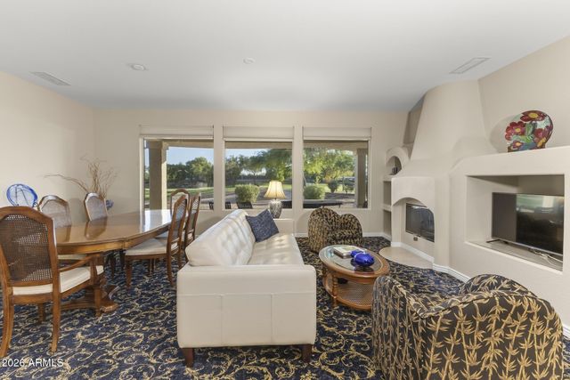 15869 W CLEAR CANYON Drive, Surprise, AZ 85374