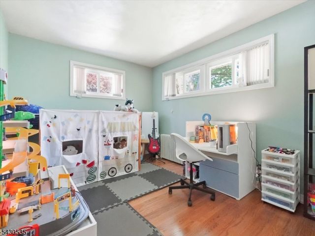 15 Valley View Ave, Randolph Twp., NJ 07869
