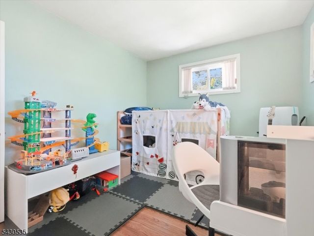 15 Valley View Ave, Randolph Twp., NJ 07869