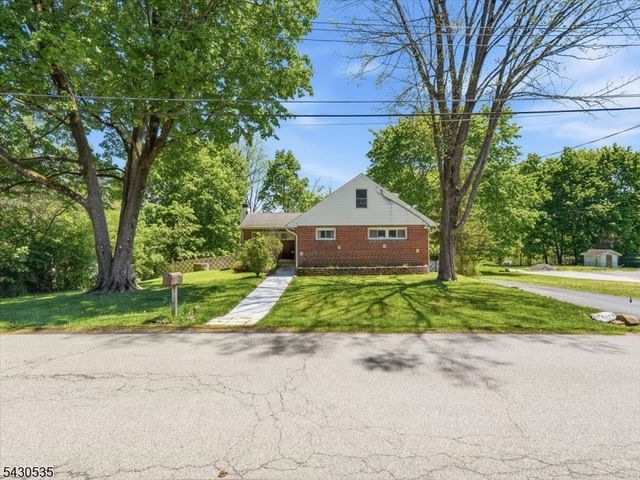 15 Valley View Ave, Randolph Twp., NJ 07869