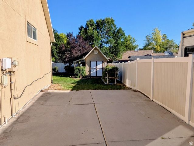 8022 S PEREGRINE PL, Sandy, UT 84094