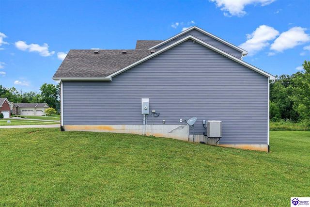 22 N Antelope Court, Rineyville, KY 40162