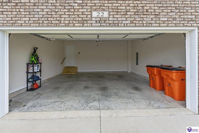 22 N Antelope Court, Rineyville, KY 40162