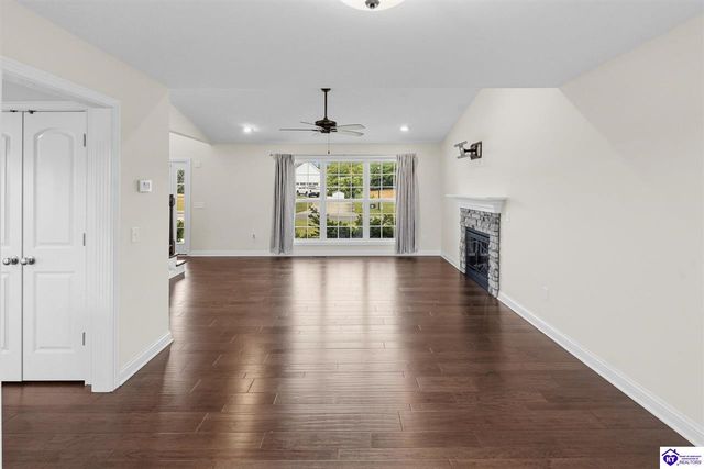 22 N Antelope Court, Rineyville, KY 40162