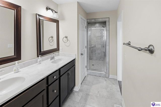 22 N Antelope Court, Rineyville, KY 40162