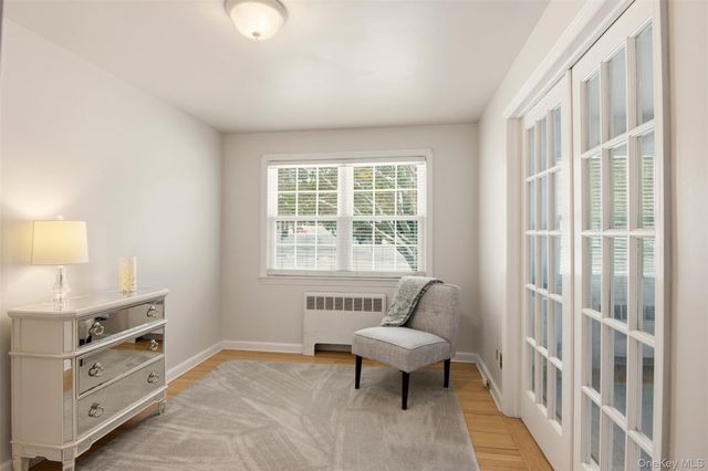 10 Catalpa Lane, Stony Brook, NY 11790