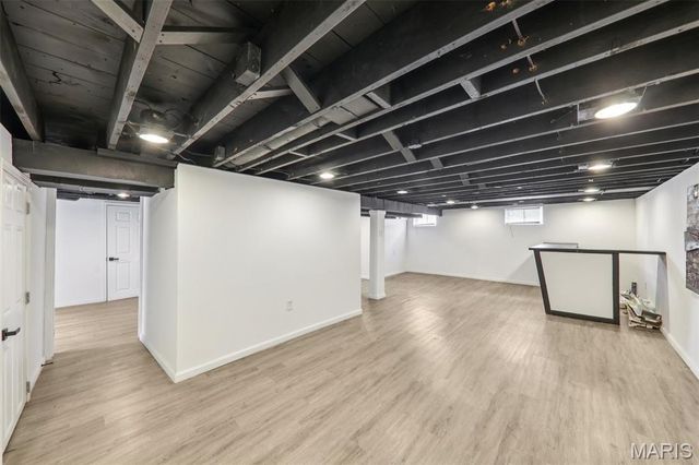 1525 79th Street, St Louis, MO 63130