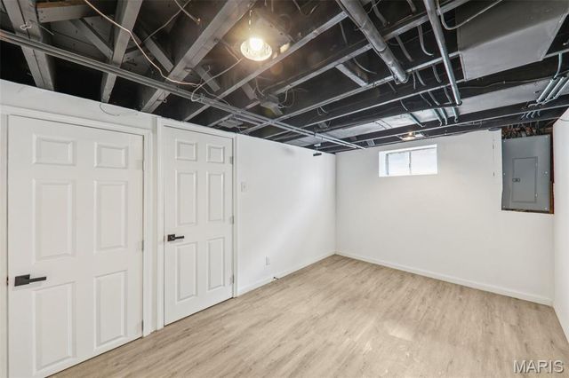 1525 79th Street, St Louis, MO 63130