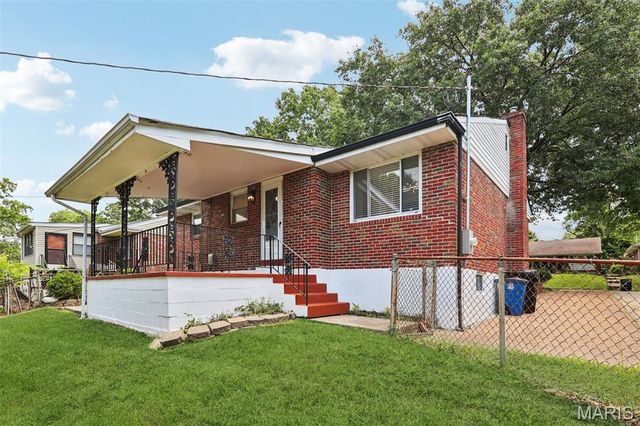 1525 79th Street, St Louis, MO 63130