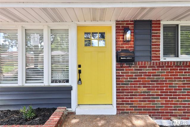 1525 79th Street, St Louis, MO 63130