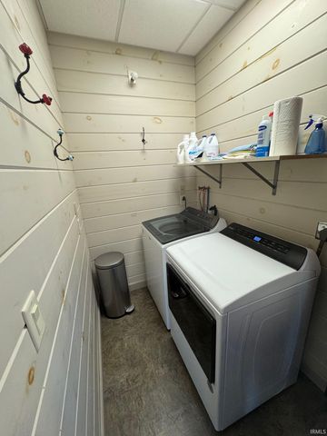 119 W 9th Street, Rochester, IN 46975