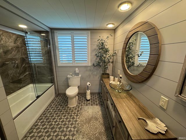 119 W 9th Street, Rochester, IN 46975