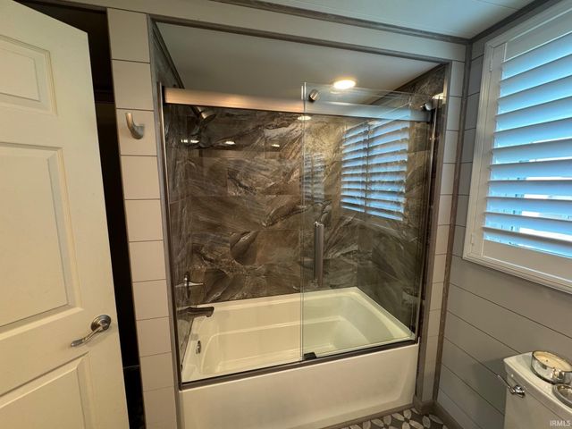 119 W 9th Street, Rochester, IN 46975