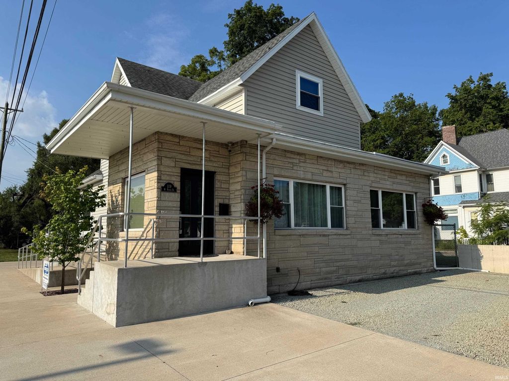 119 W 9th Street, Rochester, IN 46975