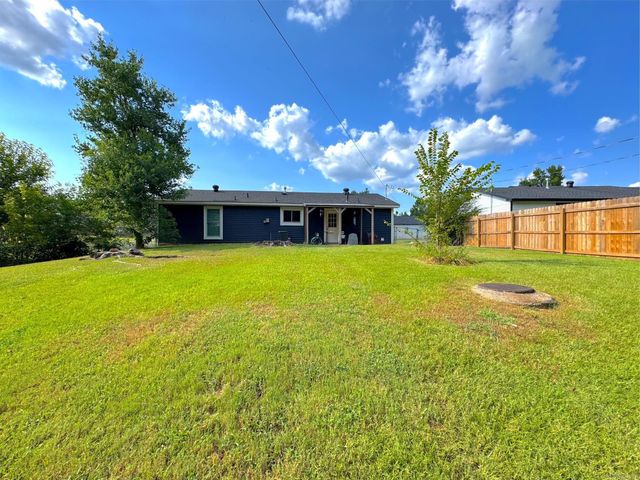 1305 Nicole Drive, North Little Rock, AR 72118