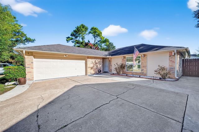 7226 Skybright Lane, Houston, TX 77095