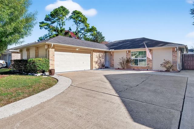 7226 Skybright Lane, Houston, TX 77095