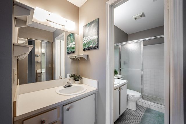 422 Grove Isle Circle, Vero Beach, FL 32962