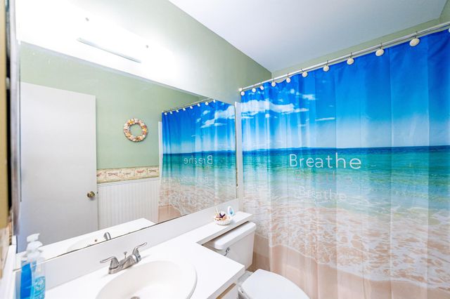 422 Grove Isle Circle, Vero Beach, FL 32962