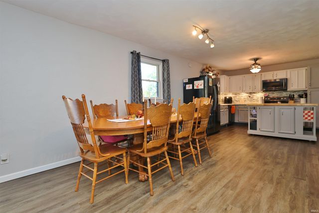 502 Seward Lane, Fairmount, IN 46928