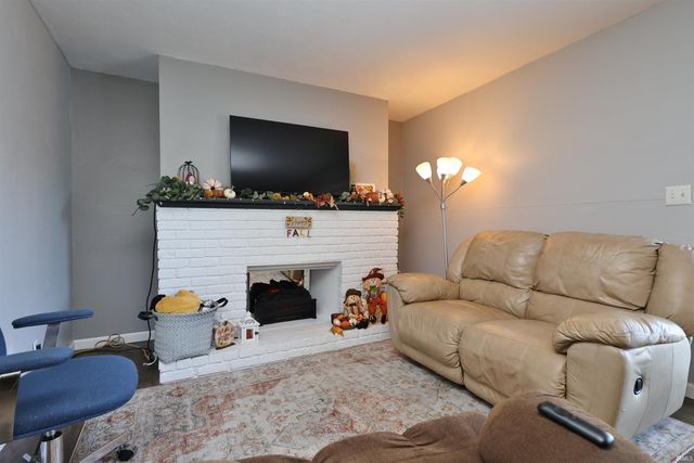 502 Seward Lane, Fairmount, IN 46928