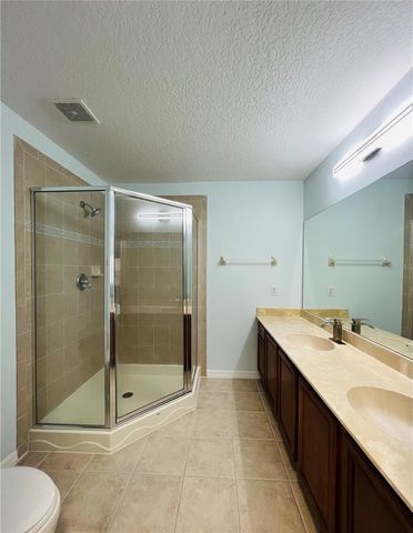9096 IRON OAK AVENUE, Tampa, FL 33647