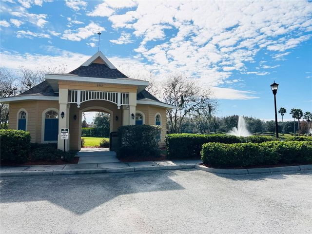9096 IRON OAK AVENUE, Tampa, FL 33647