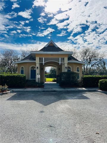 9096 IRON OAK AVENUE, Tampa, FL 33647