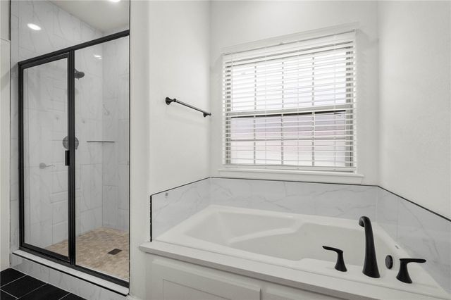 700 Bonnie Street, Bentonville, AR 72713