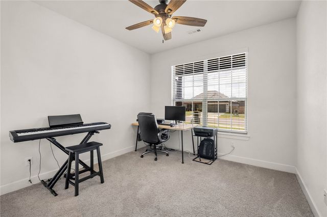 700 Bonnie Street, Bentonville, AR 72713