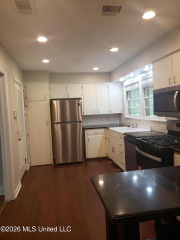 1521 Wilhurst Street, Jackson, MS 39211