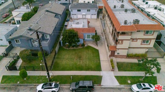 811 E Nutwood Street, Inglewood, CA 90301