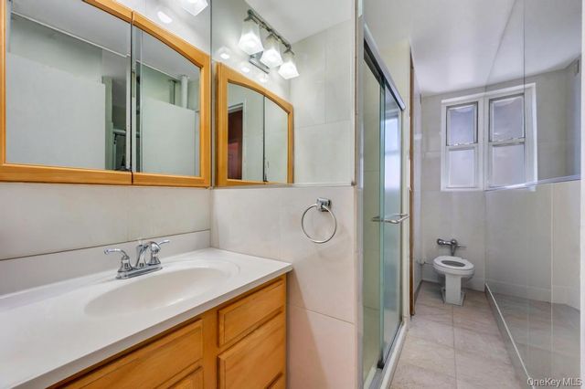 74-45 Yellowstone Boulevard 5G, Rego Park, NY 11374
