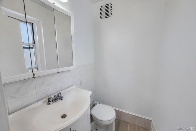 74-45 Yellowstone Boulevard 5G, Rego Park, NY 11374