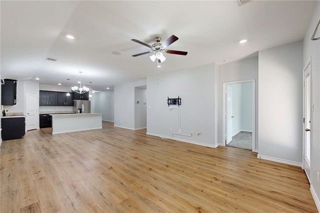 2029 Rock Ridge Avenue, Bryan, TX 77807